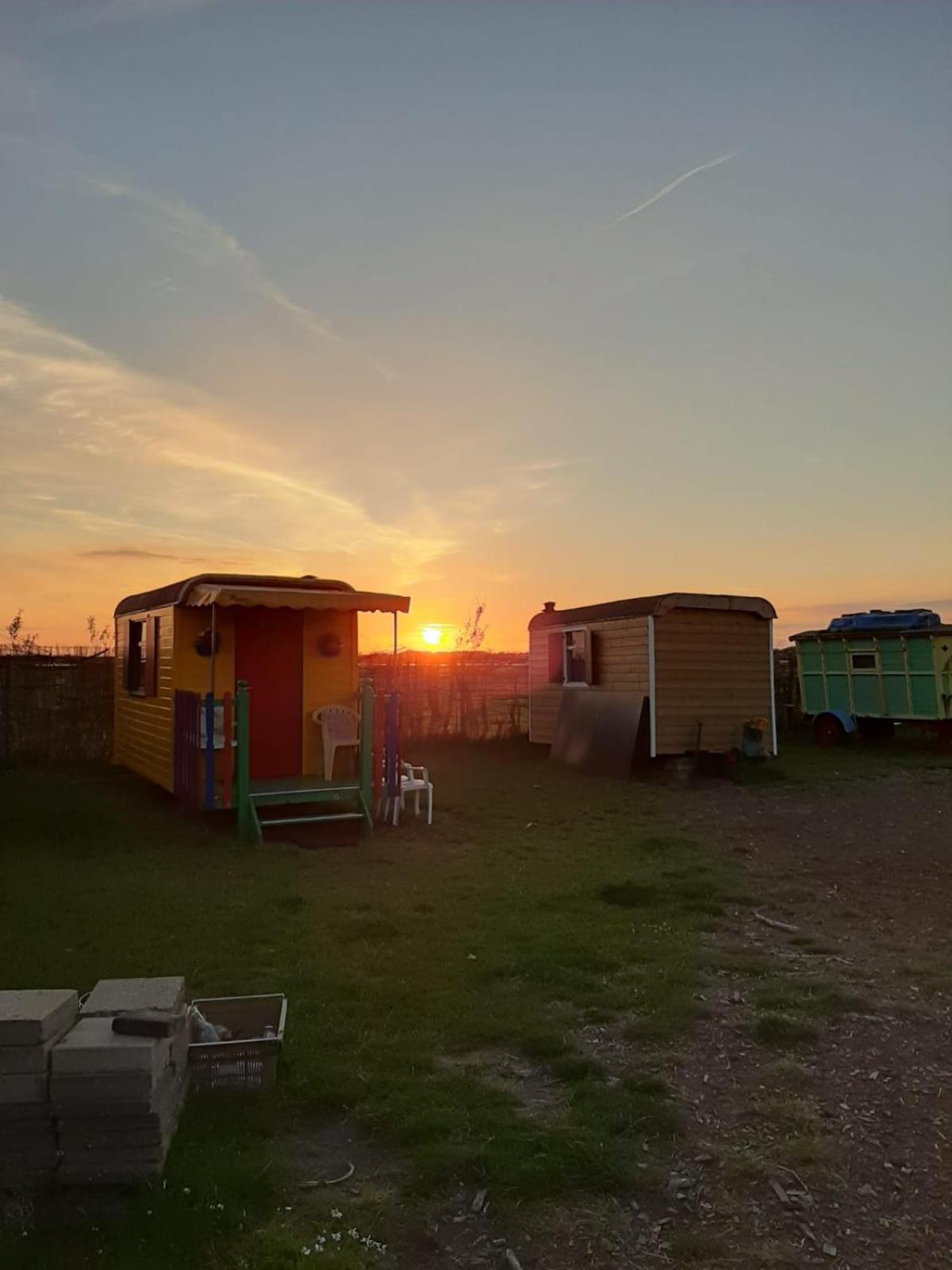 B&B Boerderij Rust, In Pipowagens! Den Helder Quarto foto